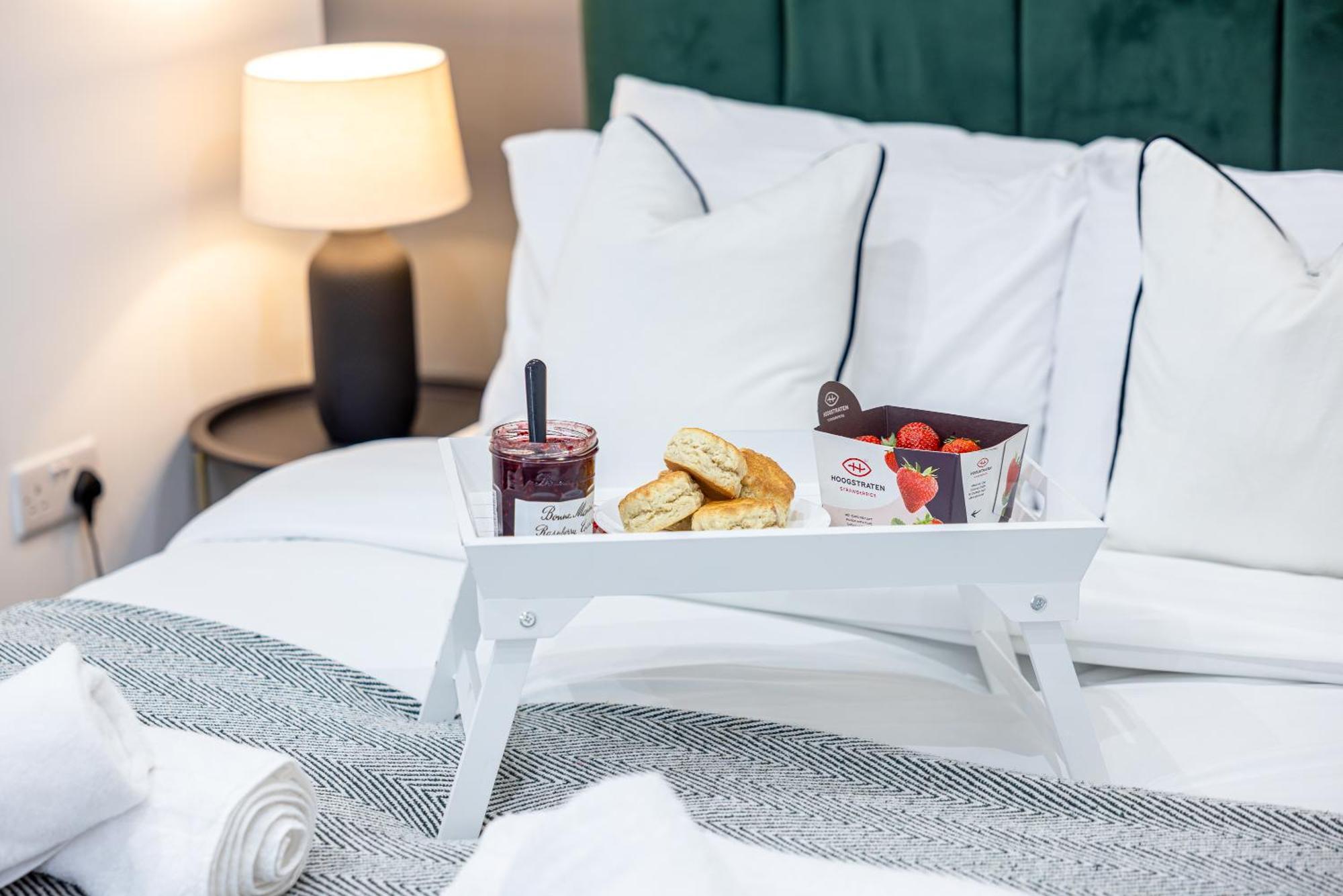 Rnm - Upgraded Business Stay For Travelling Contractors, All Amenities, Private Access Entire Place, Kitchen & Washroom, Smart Tv, Easy Access, Parking Nearby Cradley Heath Zewnętrze zdjęcie