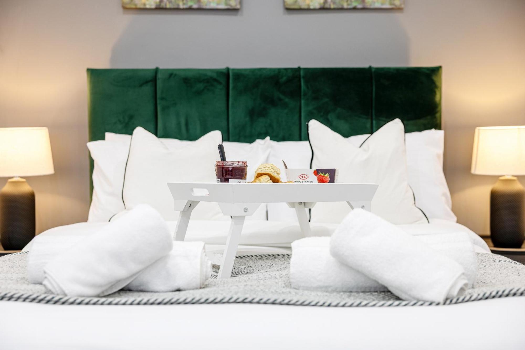 Rnm - Upgraded Business Stay For Travelling Contractors, All Amenities, Private Access Entire Place, Kitchen & Washroom, Smart Tv, Easy Access, Parking Nearby Cradley Heath Zewnętrze zdjęcie